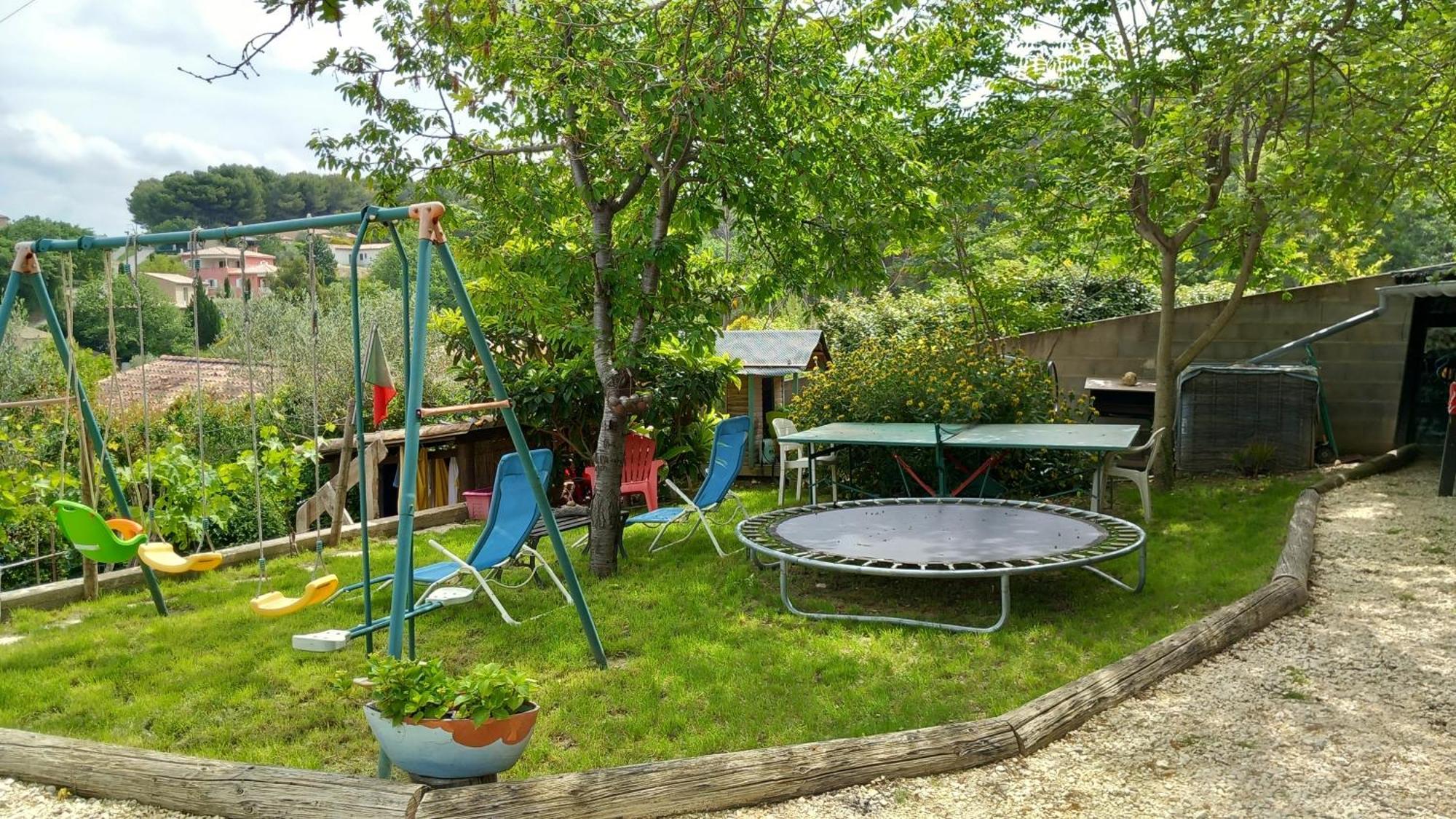 La Sapiniere -Chambres Climatisees Buisson Exterior photo